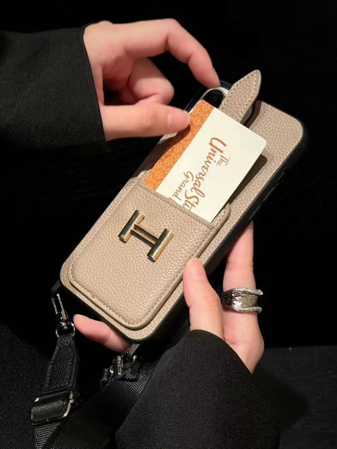 Leather Metal H Card Slot Crossbody Case