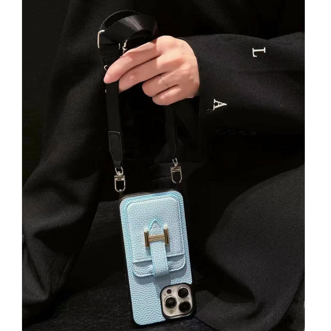 Luxury Leather Metal H Card Slot Crossbody Case