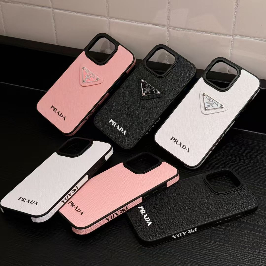 Fashionable Triangle Label Leather Case