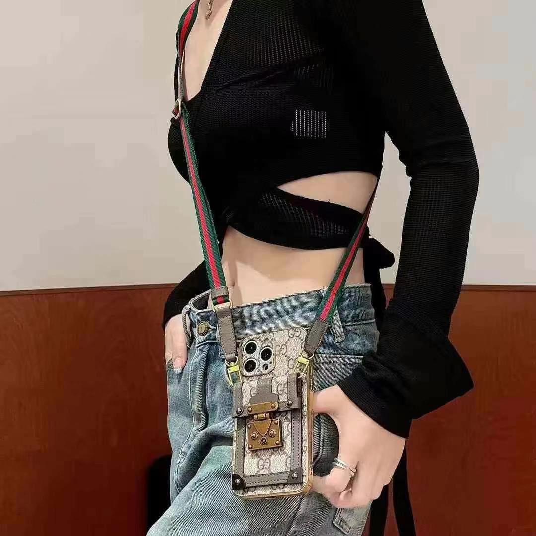 Fashion Lock Buckle Electroplated Crossbody Card Case
