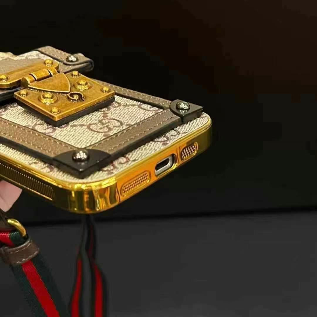 Fashion Lock Buckle Electroplated Crossbody Card Case