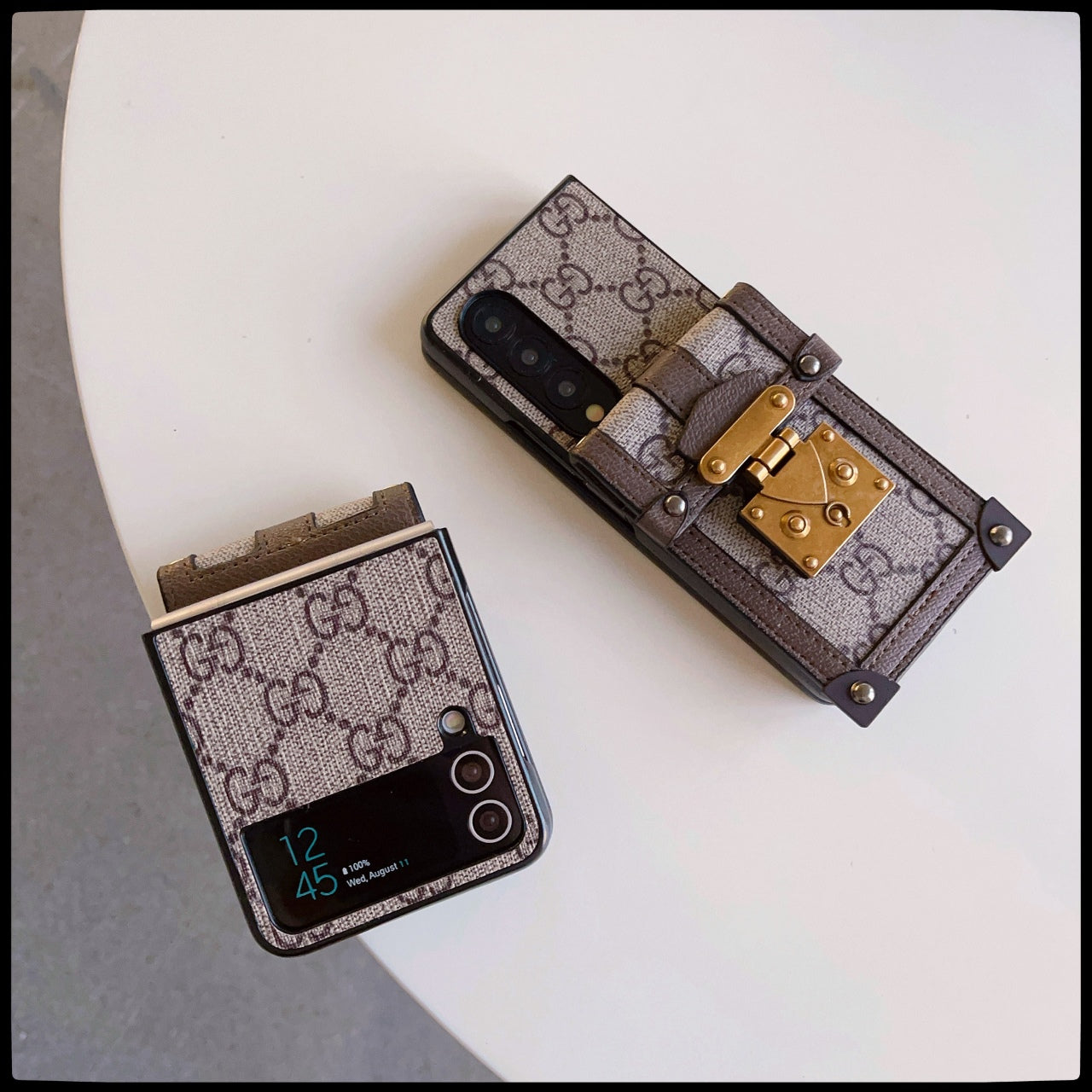 Retro Lock Card Holder Fold Case