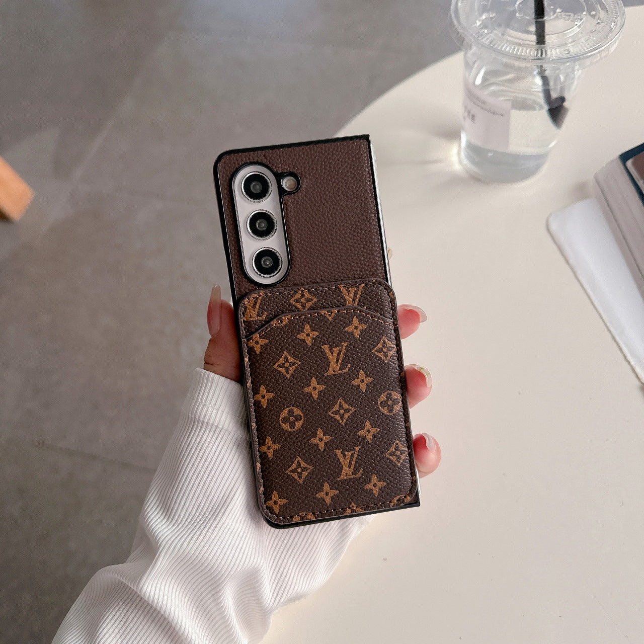 Luxury leather magnetic card holder FOLD CASE
