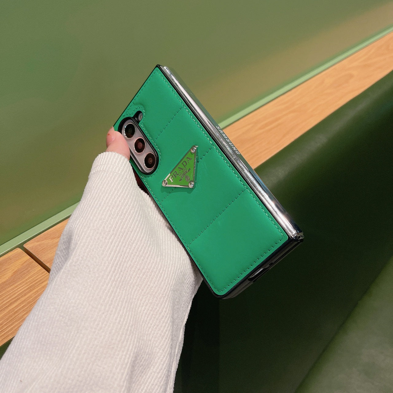 Triangle Logo Air Cushion Fold Case