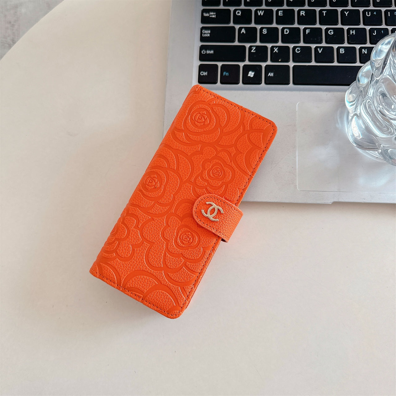 Camellia Wrist Strap Magnetic Leather Fold Case